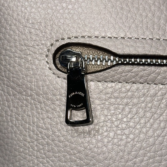 COACH Bay Tote *HTF Color* - Picture 11 of 16